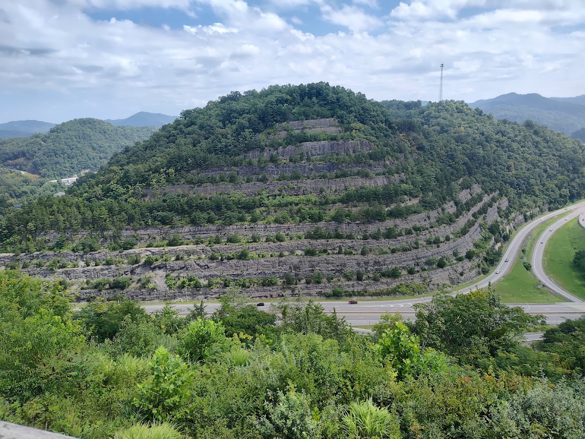 Pikeville Cut-Through Overlook