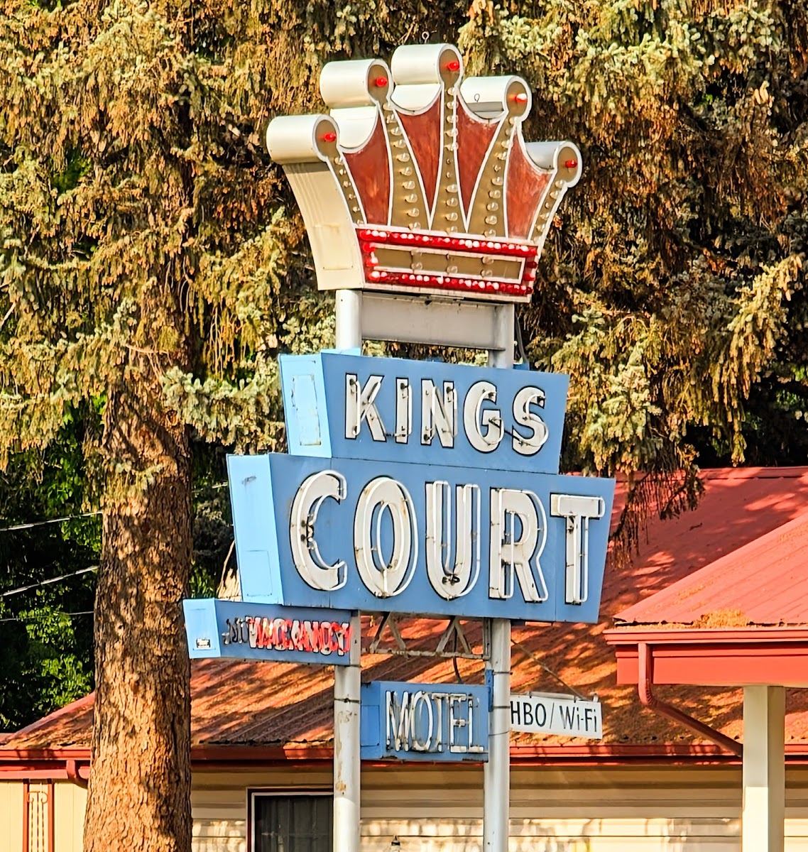Kings Court Motel