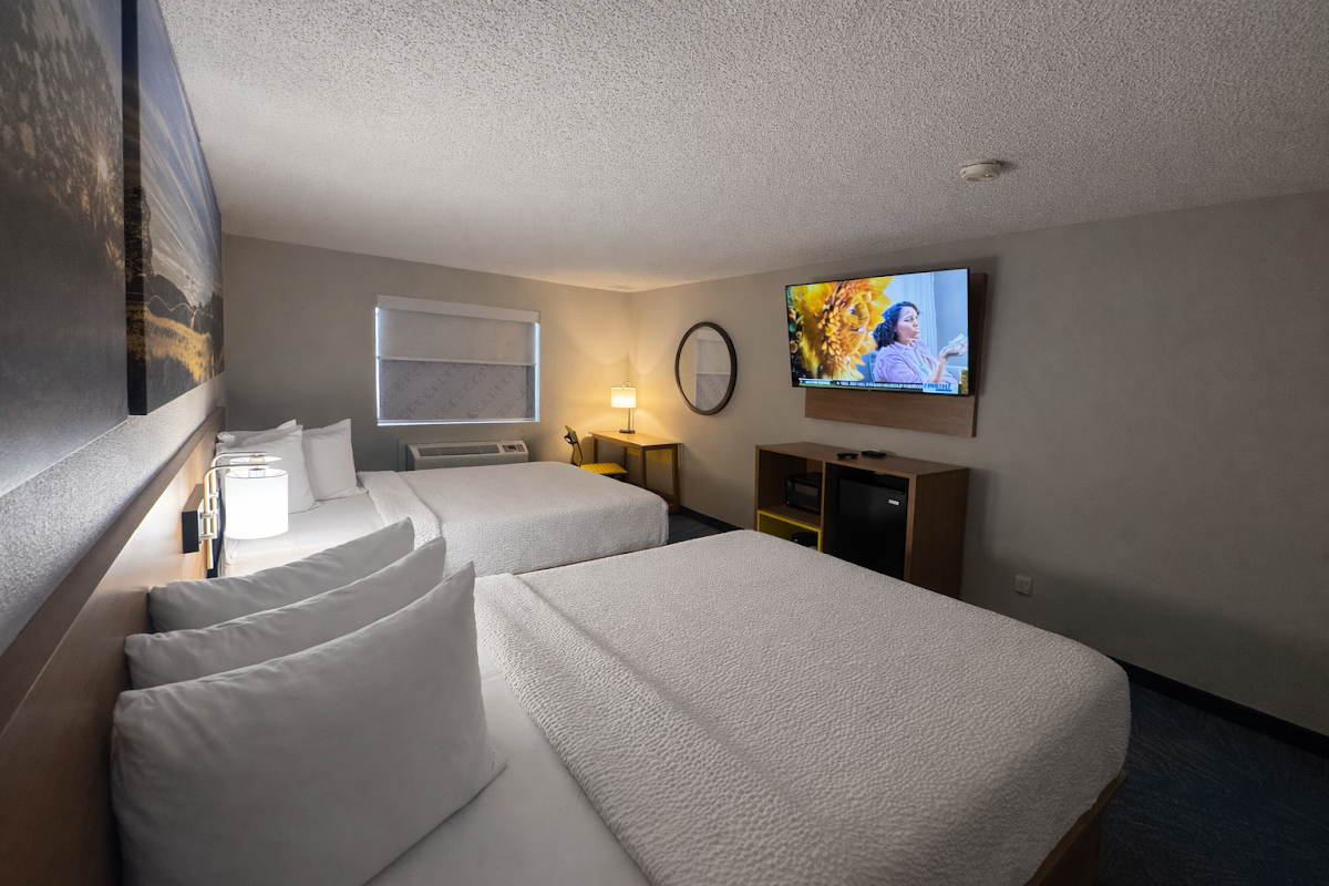 Days Inn by Wyndham Sturgis photo 2