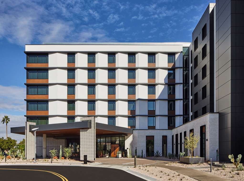 Senna House Hotel Scottsdale, Curio Collection by Hilton