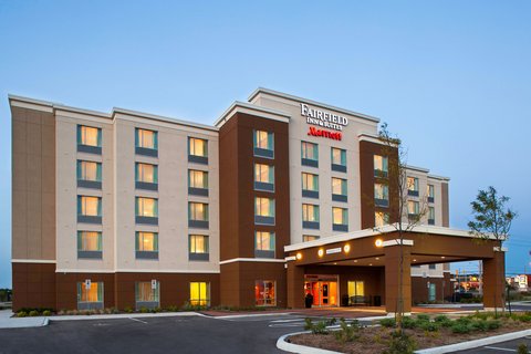 Fairfield by Marriott Inn & Suites Toronto Mississauga