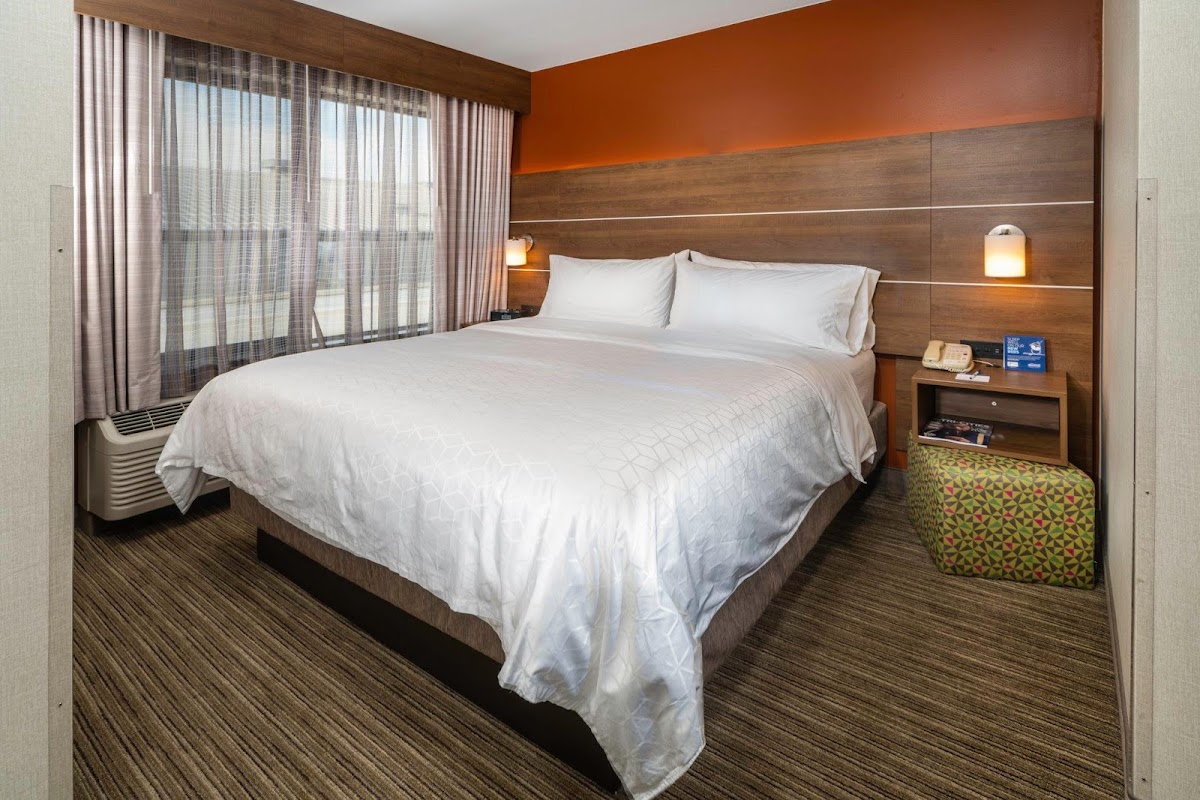 Holiday Inn Express & Suites Pasco-Tricities photo 2