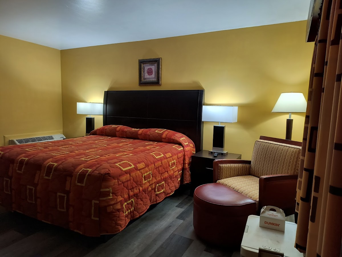 Red Carpet Inn Starke, FL photo 2