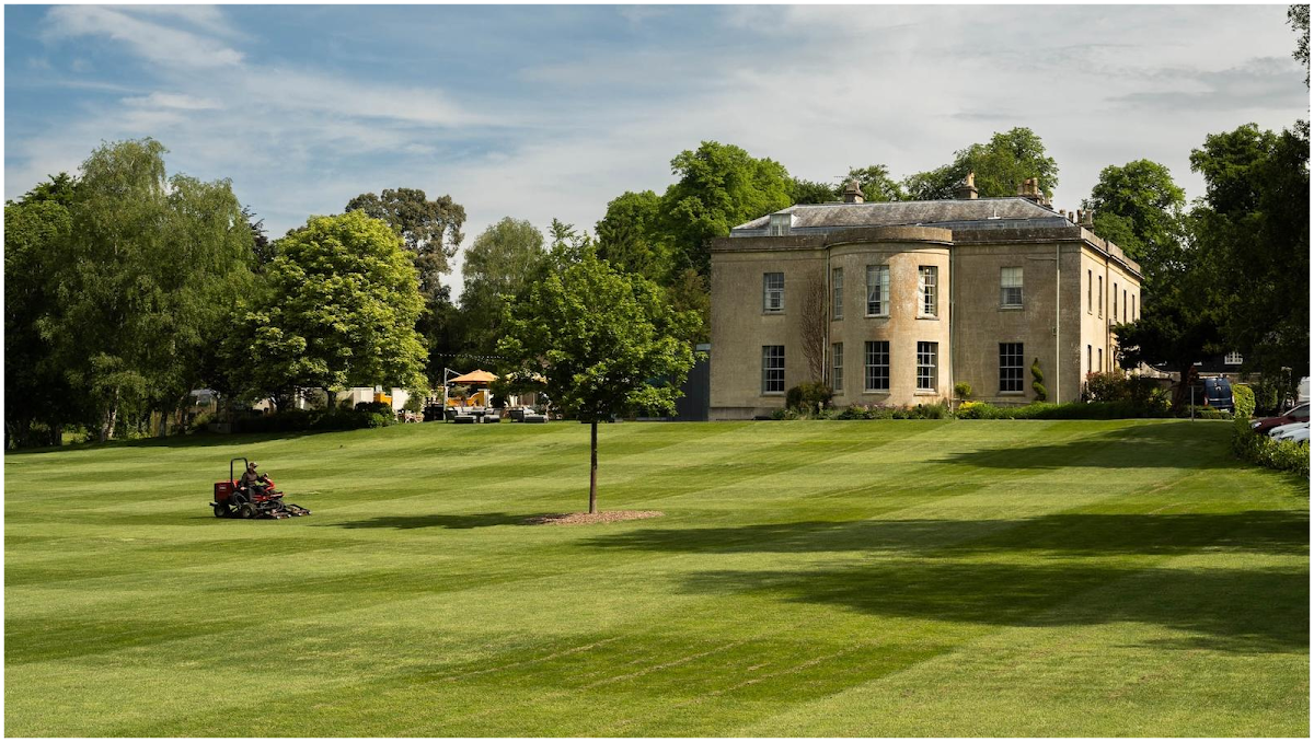 Bishopstrow Hotel & Spa