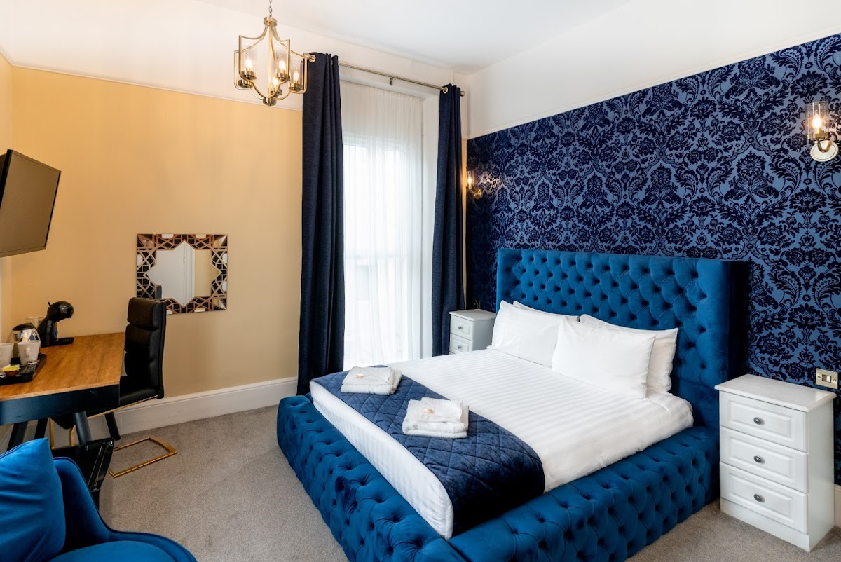 The Pier Hotel photo 2