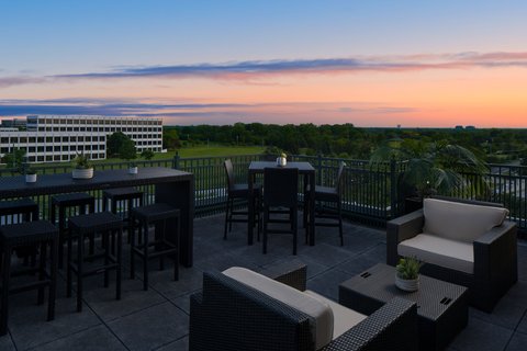 Chicago Marriott Suites Deerfield photo 3