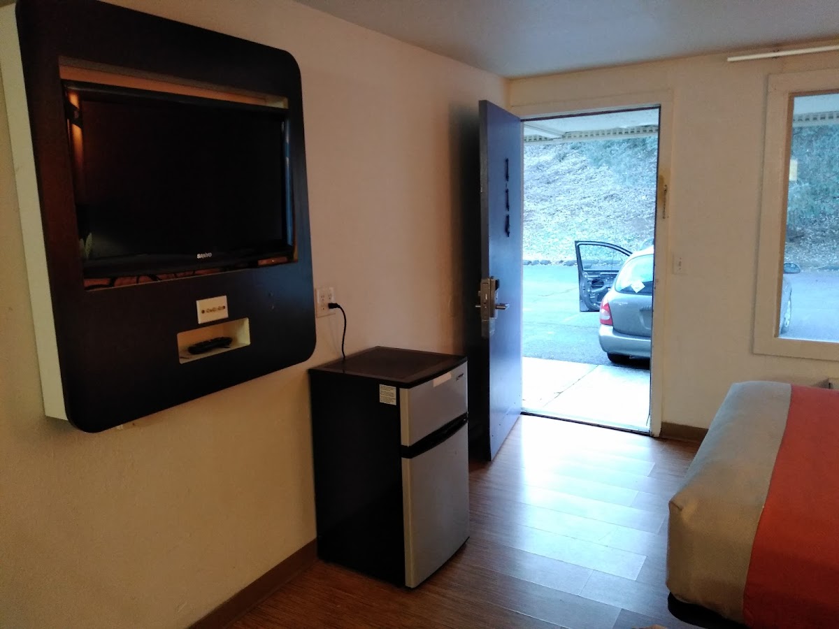 Motel 6 Wytheville, VA photo 2