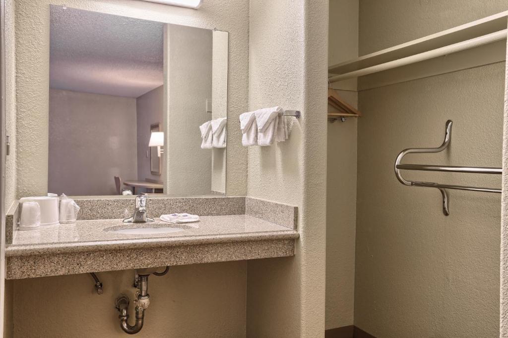 Cathedral Hill Hotel photo 3