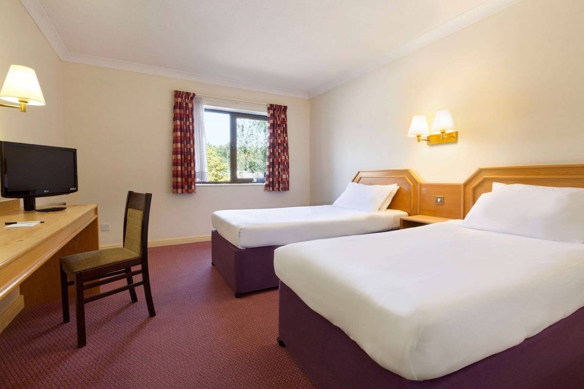 Days Inn by Wyndham Southampton Rownhams photo 2