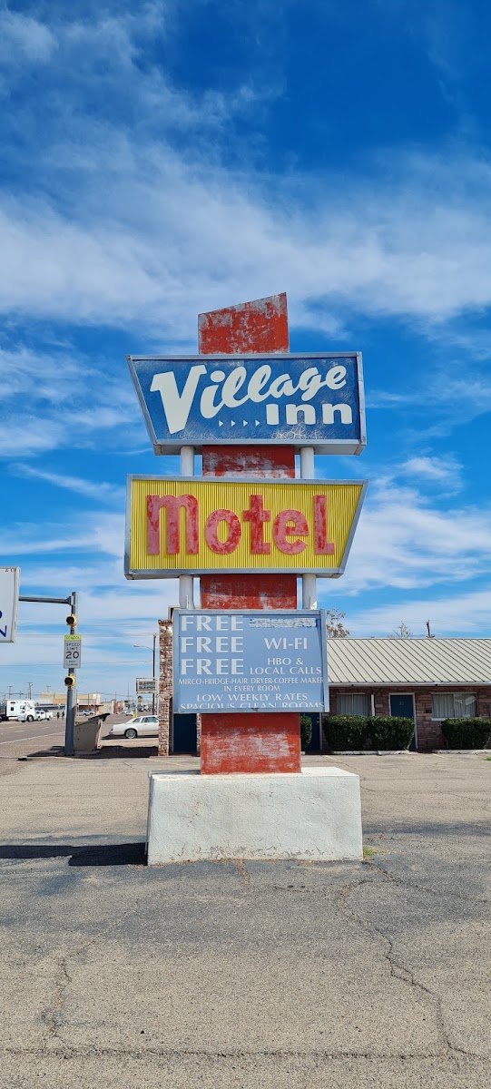 Village Inn Motel