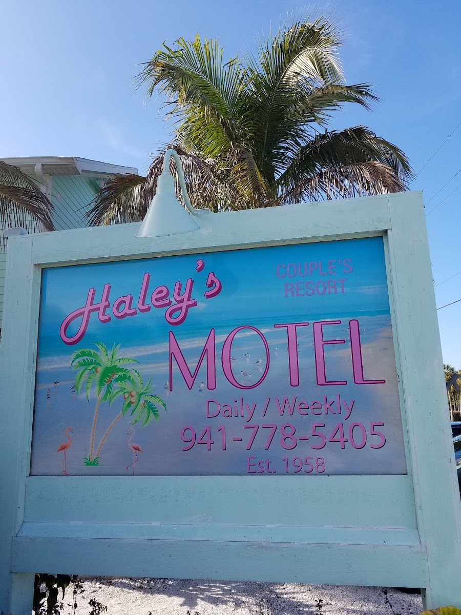 Haley's at Anna Maria Island Inn photo 2