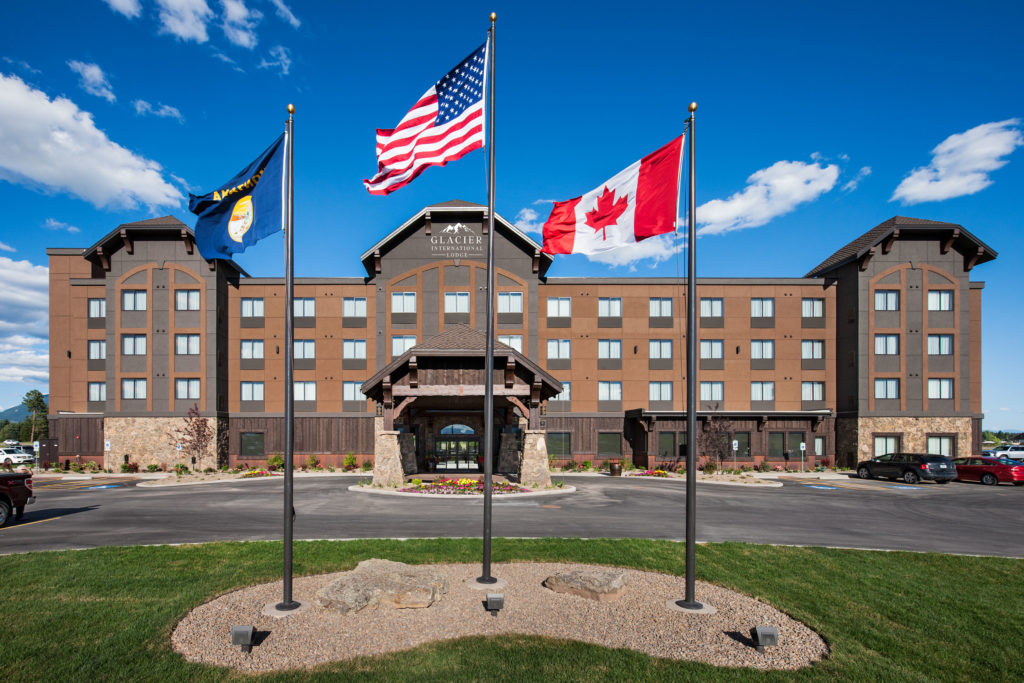Glacier International Lodge