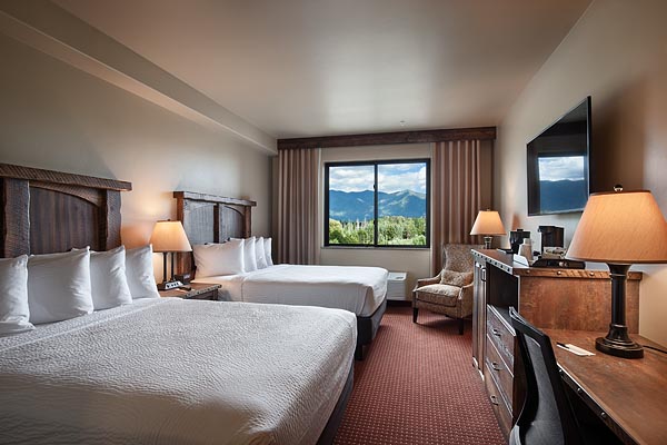 Glacier International Lodge photo 2