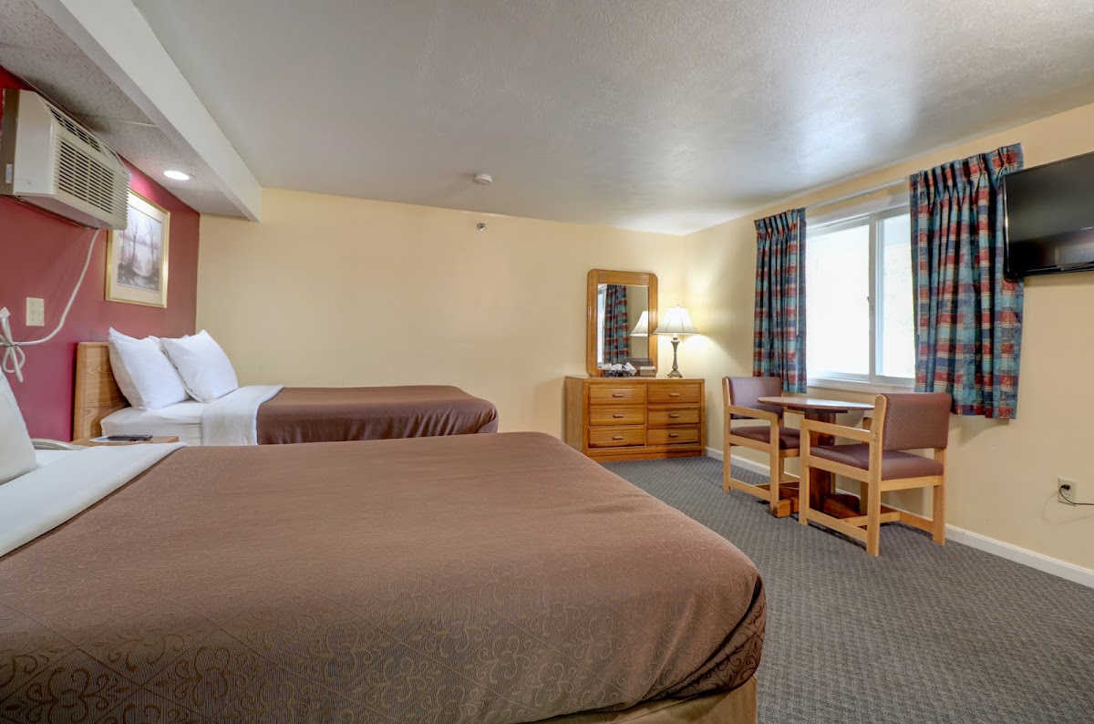 Classic Inn Saco Old Orchard Beach Maine photo 2