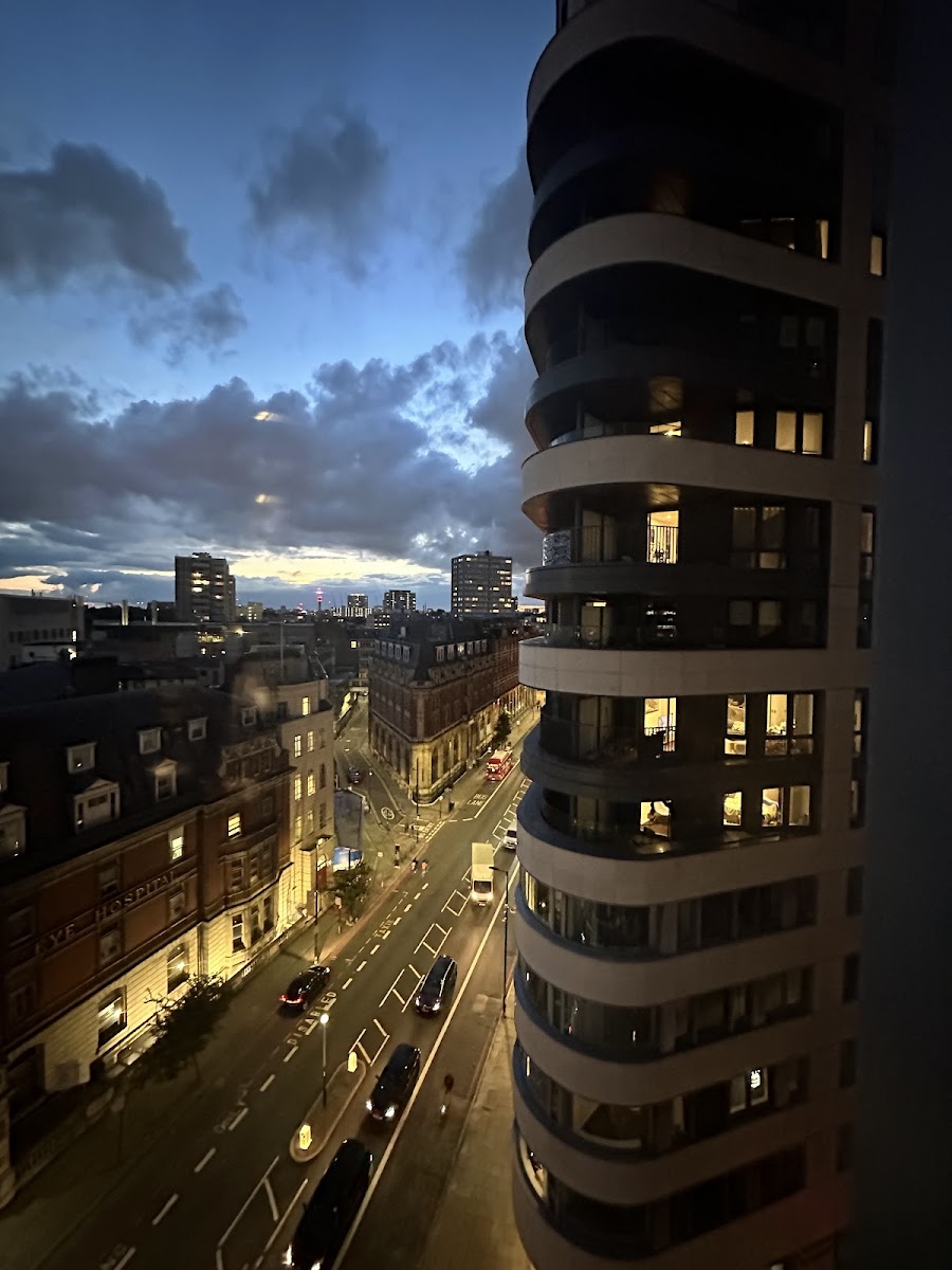 Smart City Apartments - City Road photo 2