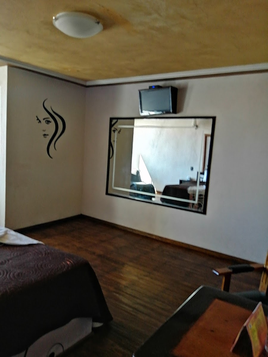 Motel Tropicana photo 2