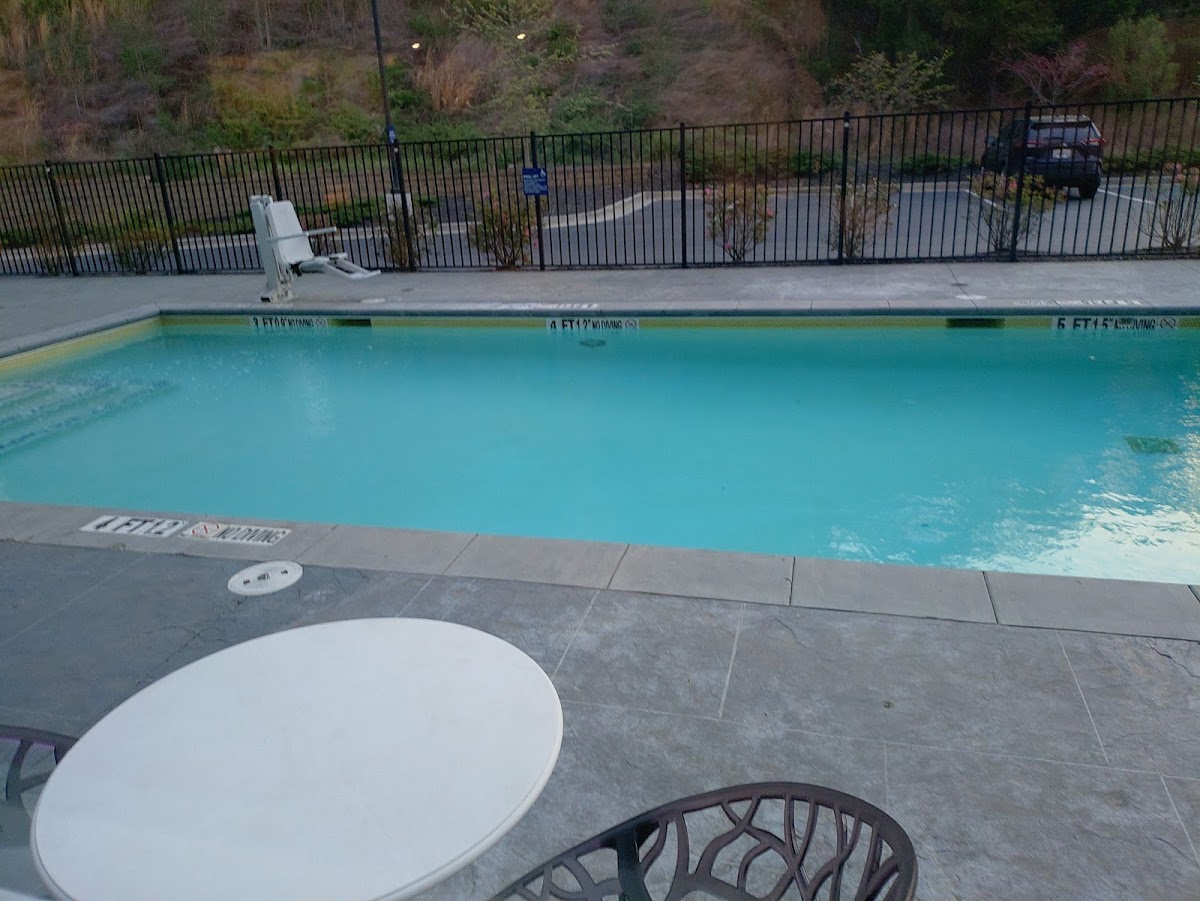 Tru by Hilton Cartersville photo 3