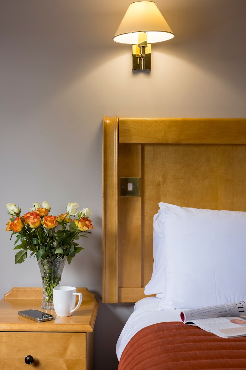 Lakeside International Hotel photo 2