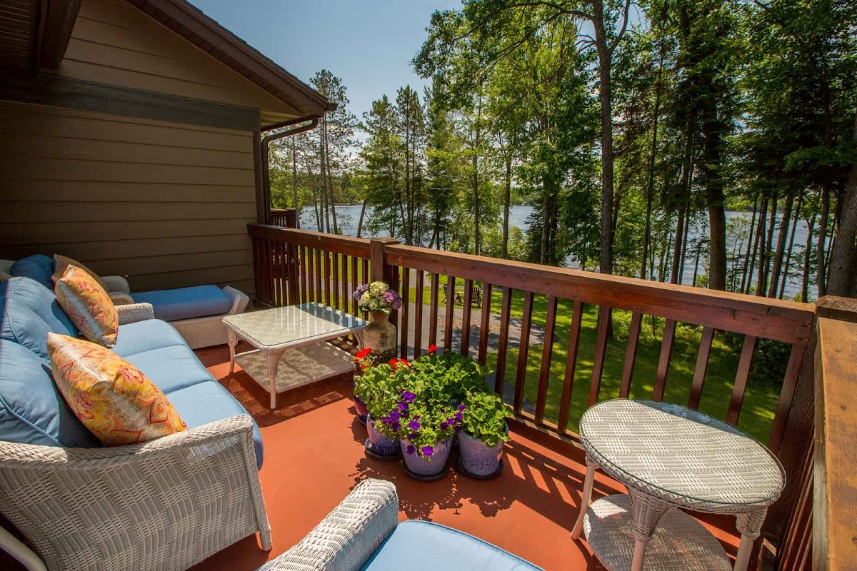 Wild Eagle Lodge photo 3