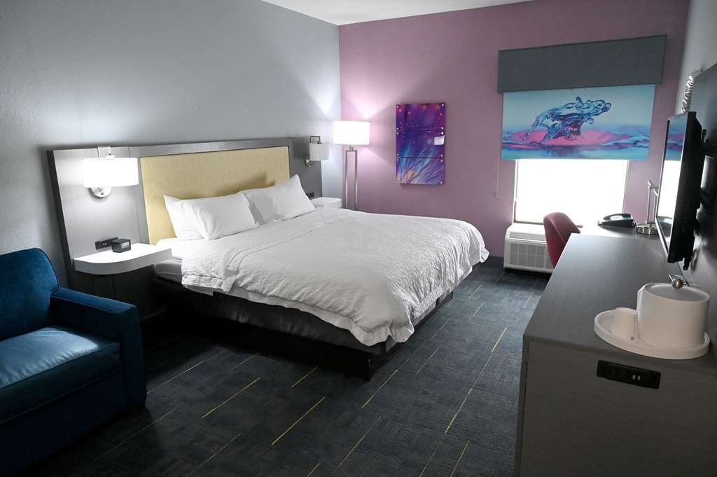 Hampton Inn Valdosta/Lake Park Area photo 2