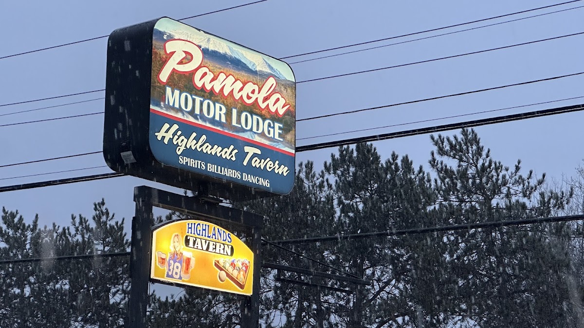 Pamola Motor Lodge