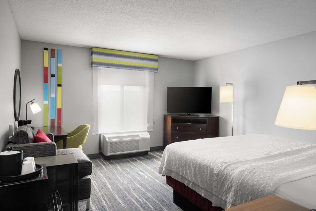 Hampton Inn & Suites Birmingham/280 East-Eagle Point photo 2
