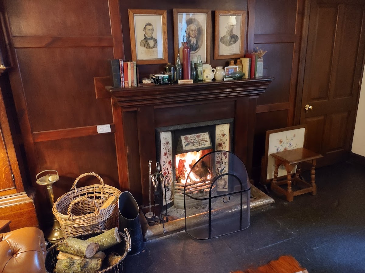 The Bridge Guest House photo 2