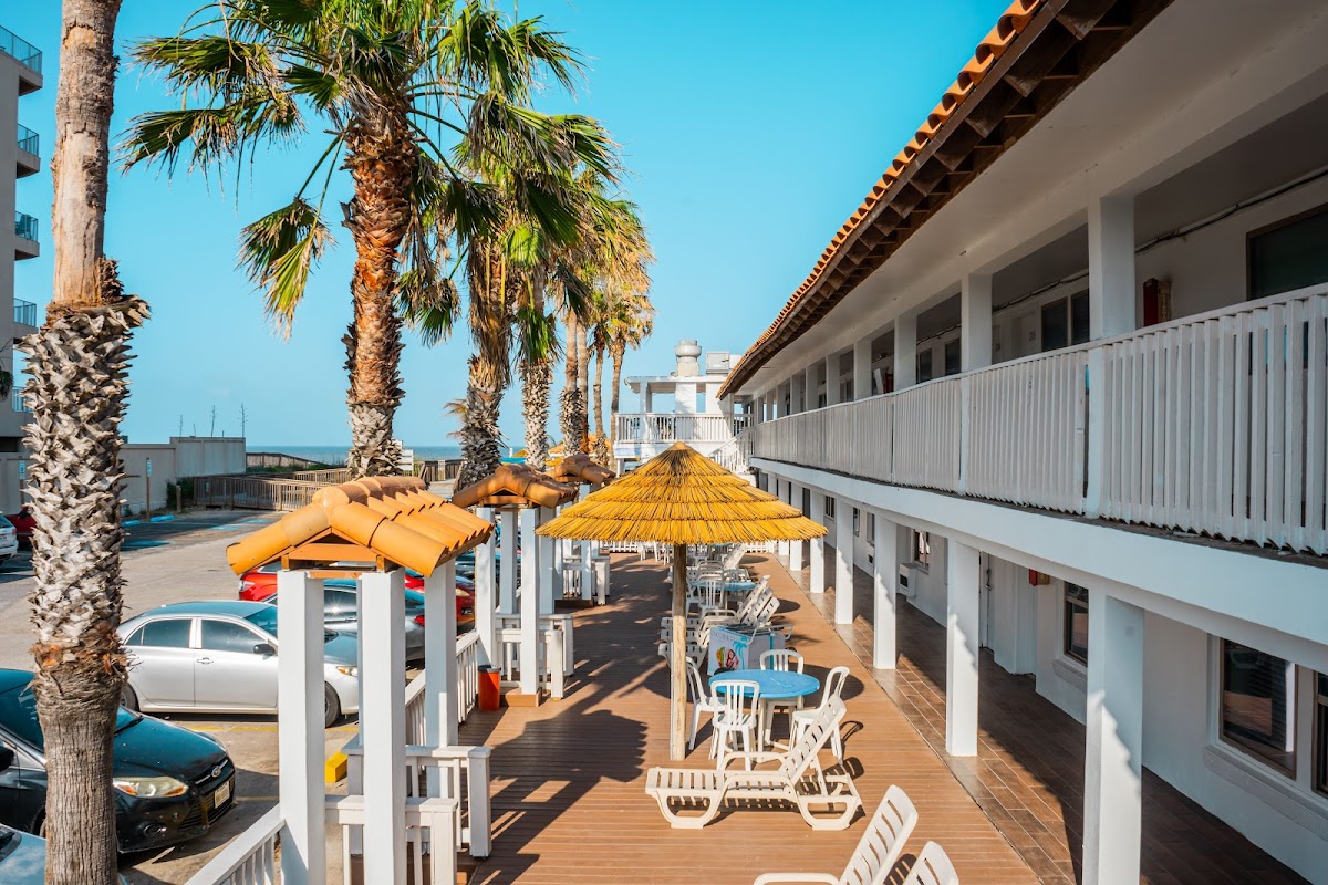Coco Beach Hotel On The Beach