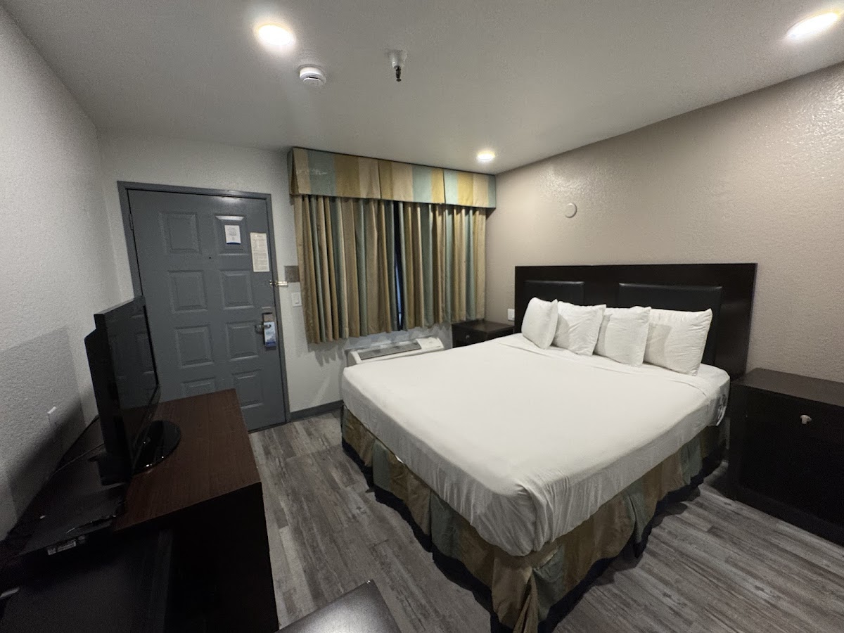 Travelodge by Wyndham Sacramento / Rancho Cordova photo 2