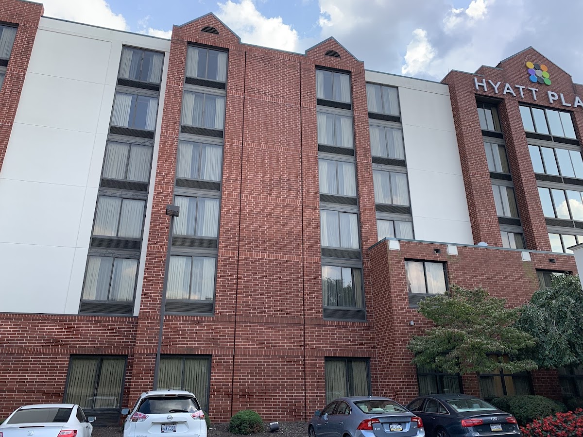Hyatt Place Pittsburgh Airport / Robinson Mall