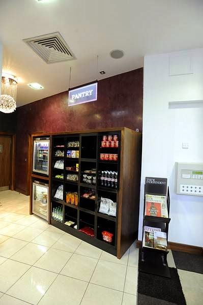 Roomzzz Aparthotel Leeds City West