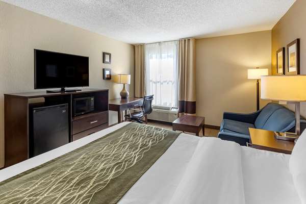 Comfort Inn Clinton photo 2