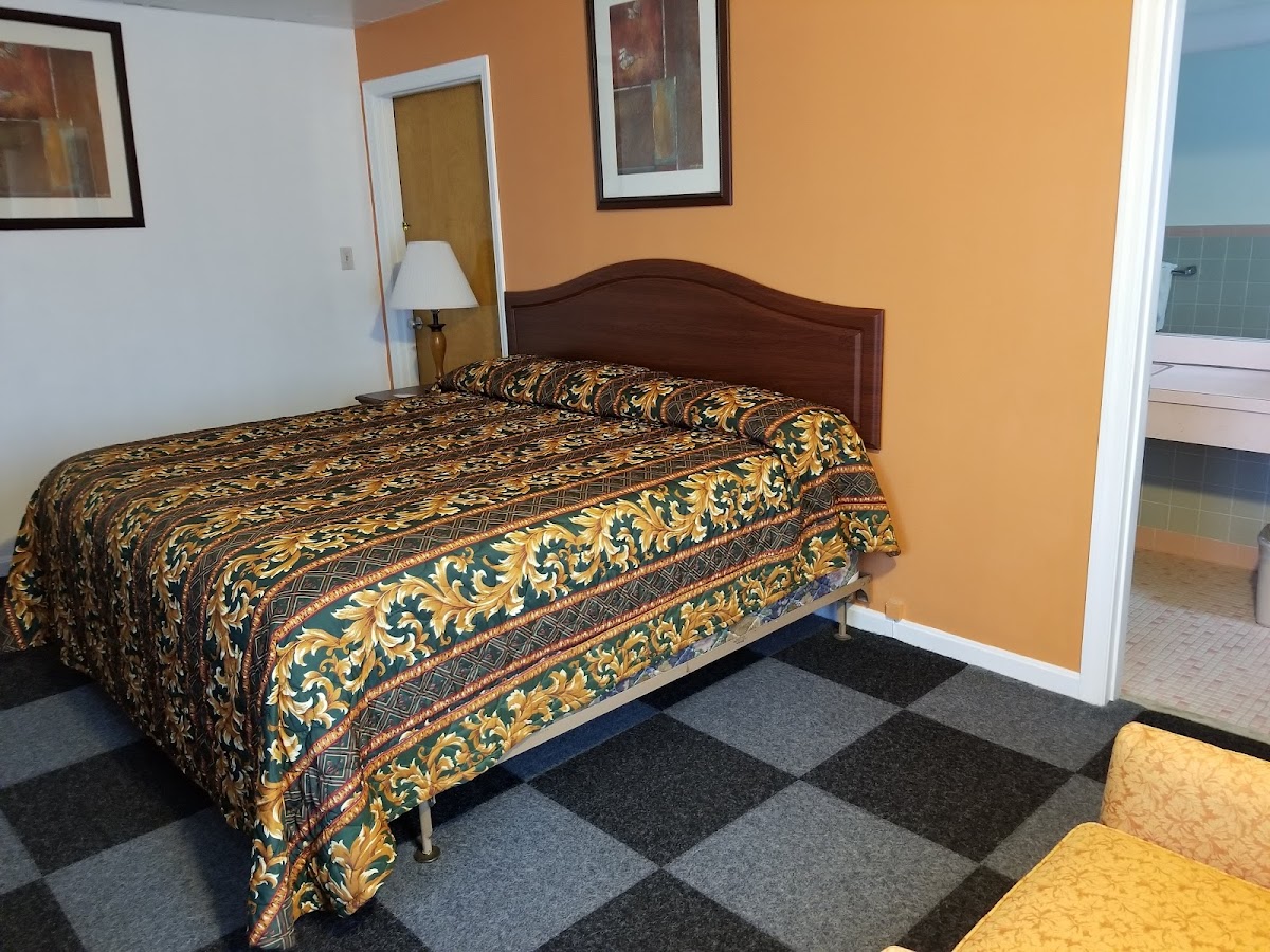 The Cardinal Inn