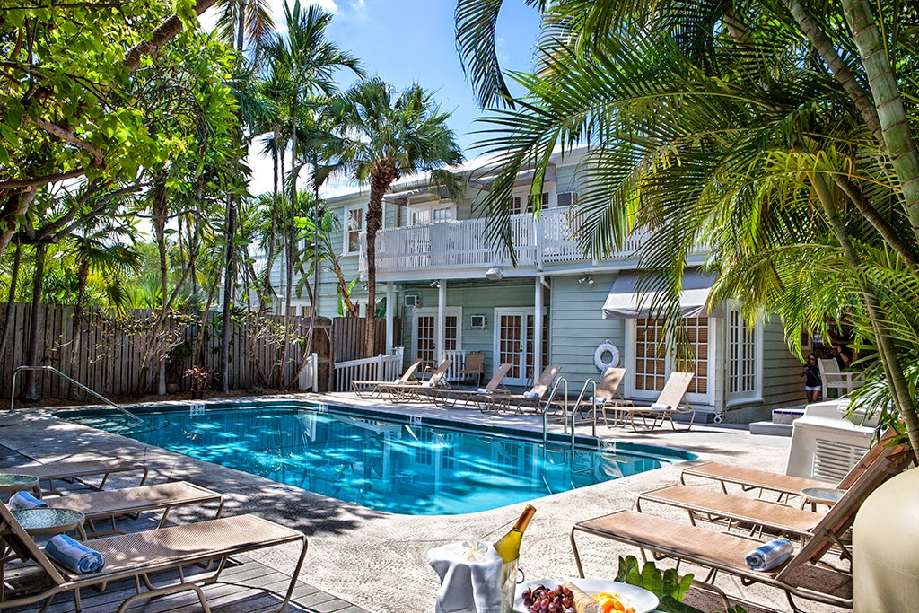 The Southernmost Inn photo 3