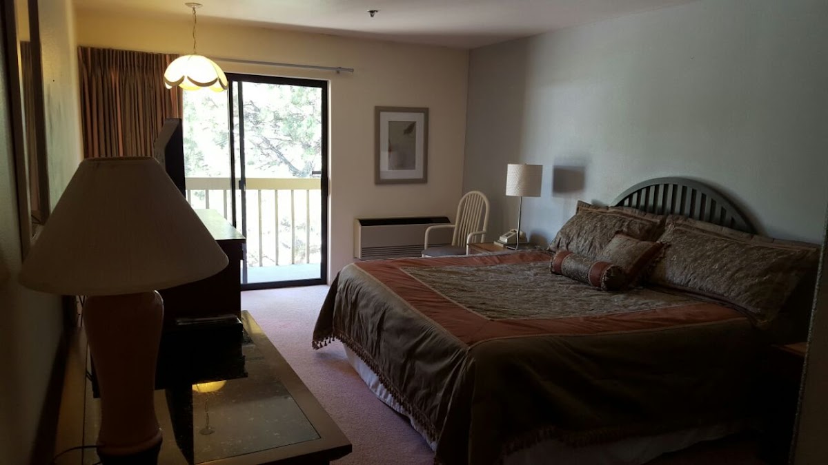 Wedge Mountain Inn photo 3