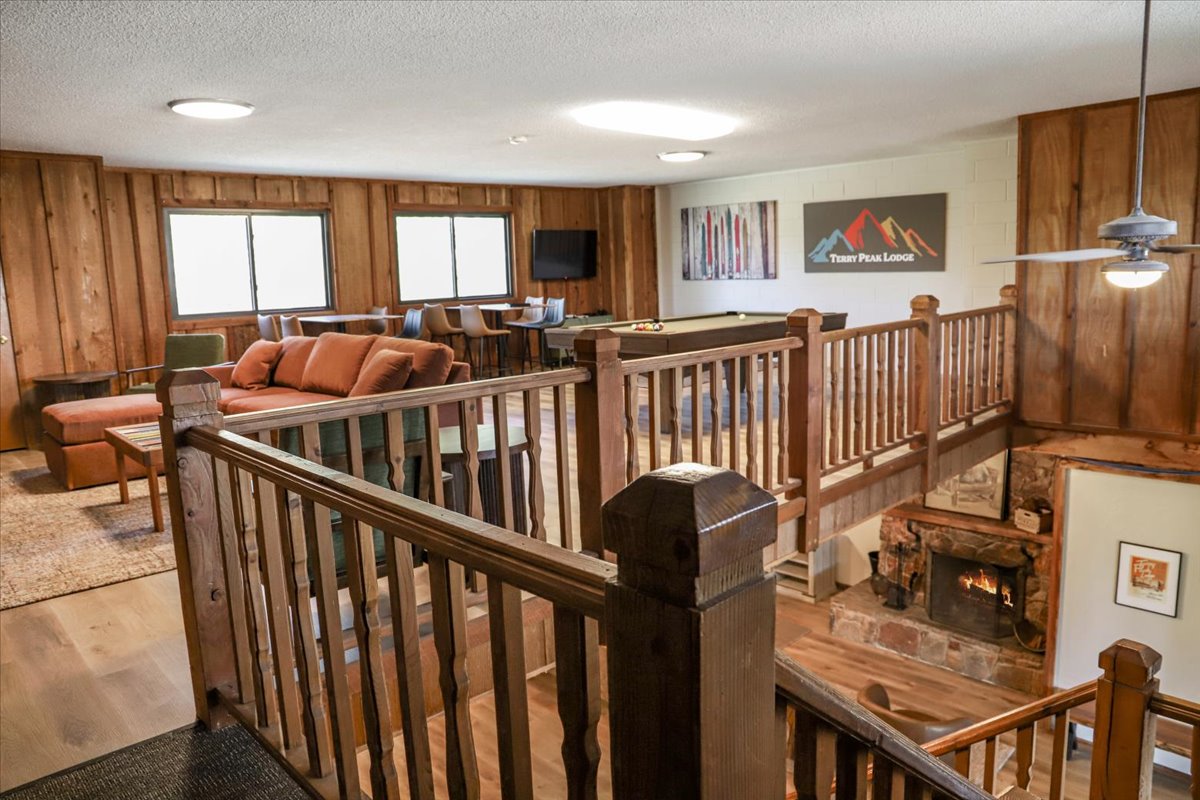 Terry Peak Lodge photo 3
