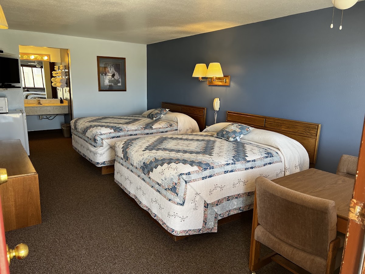 The Prairie Inn photo 2