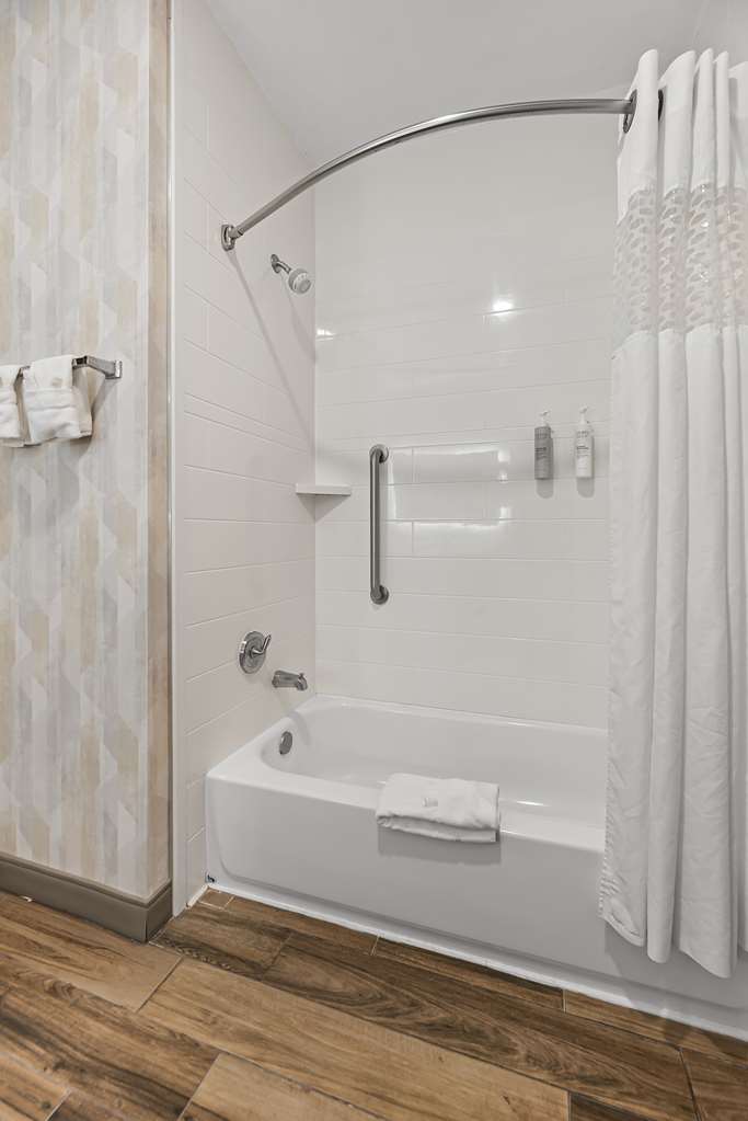 Hampton Inn Seguin photo 3