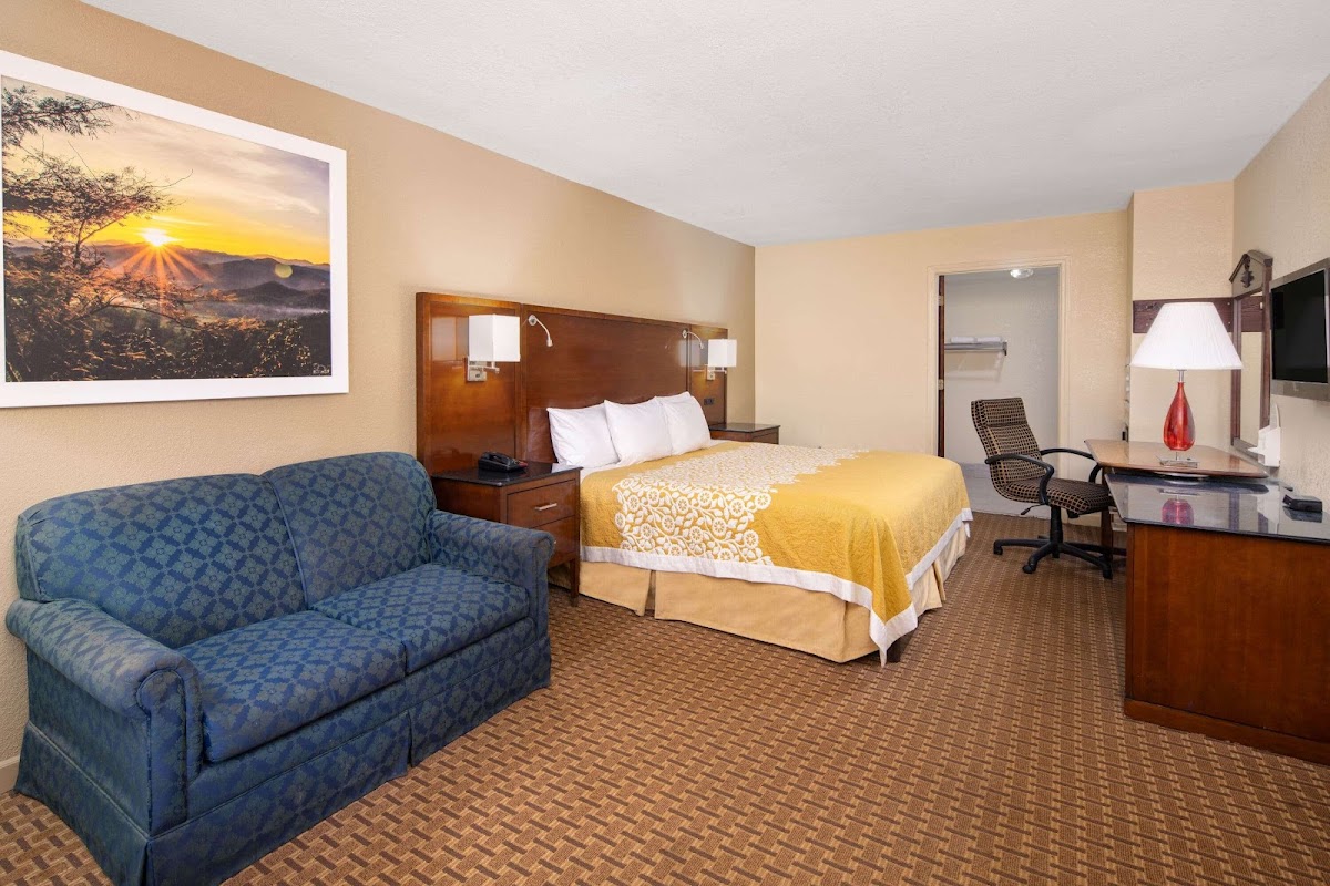 Days Inn by Wyndham Thomaston photo 3