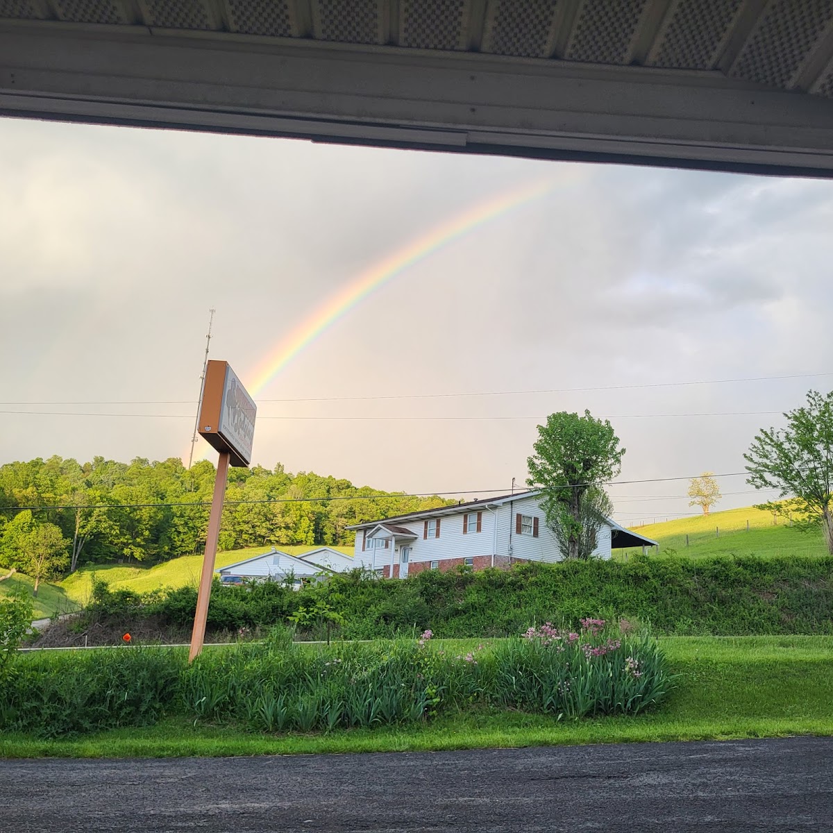 Bunkhouse Lodging LLC photo 2