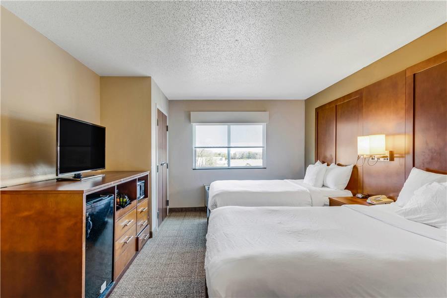 Comfort Suites Huntsville MidCity District at Research Park photo 2