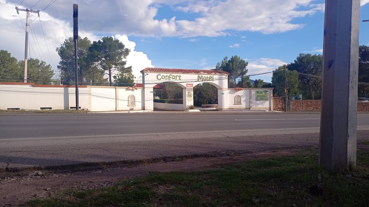Confort Motel photo 2