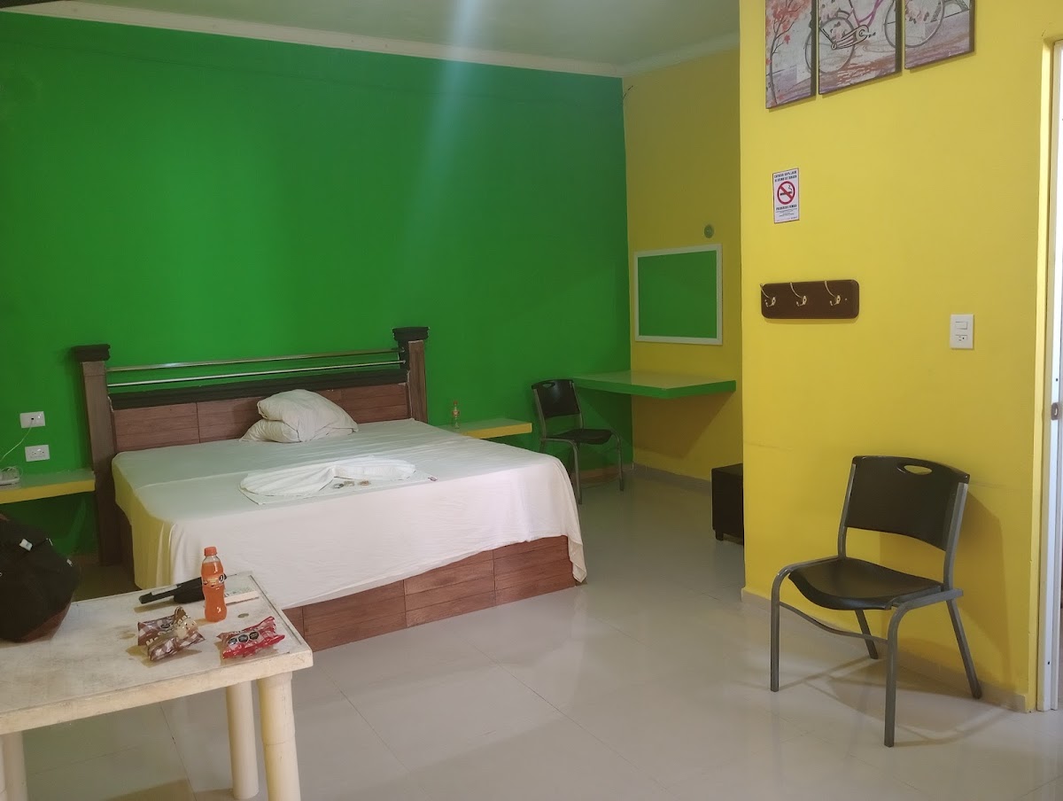 El Bosque Motel