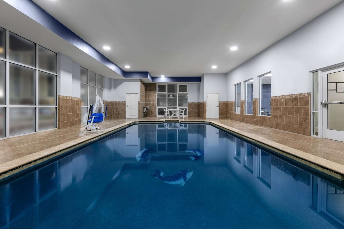 La Quinta Inn & Suites by Wyndham Ft. Worth - Burleson photo 3