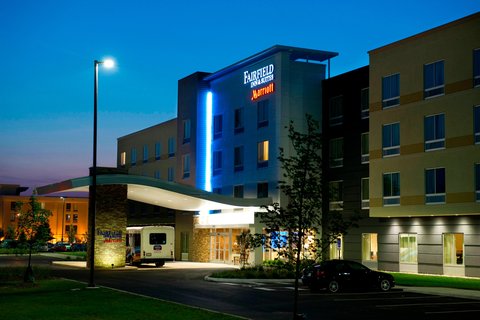 Fairfield by Marriott Inn & Suites Columbus Airport