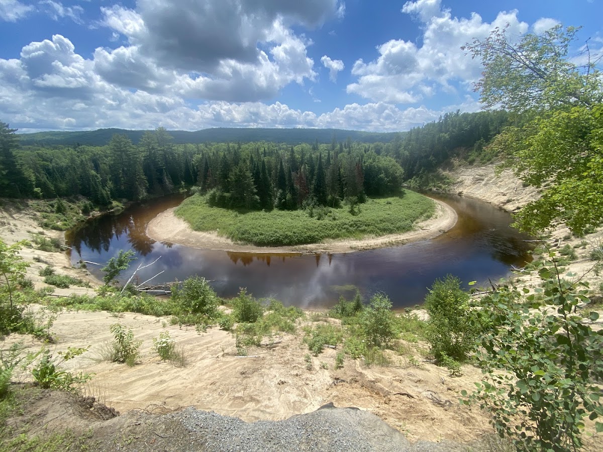 Arrowhead Provincial Park