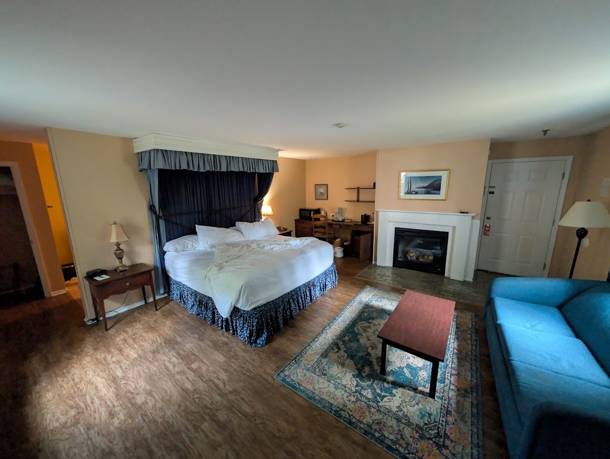 Delamater Inn & Conference Center
