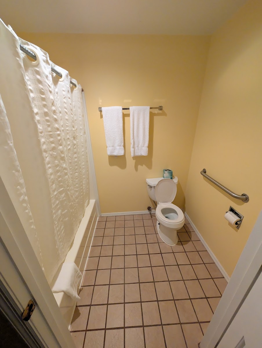 Delamater Inn & Conference Center photo 3