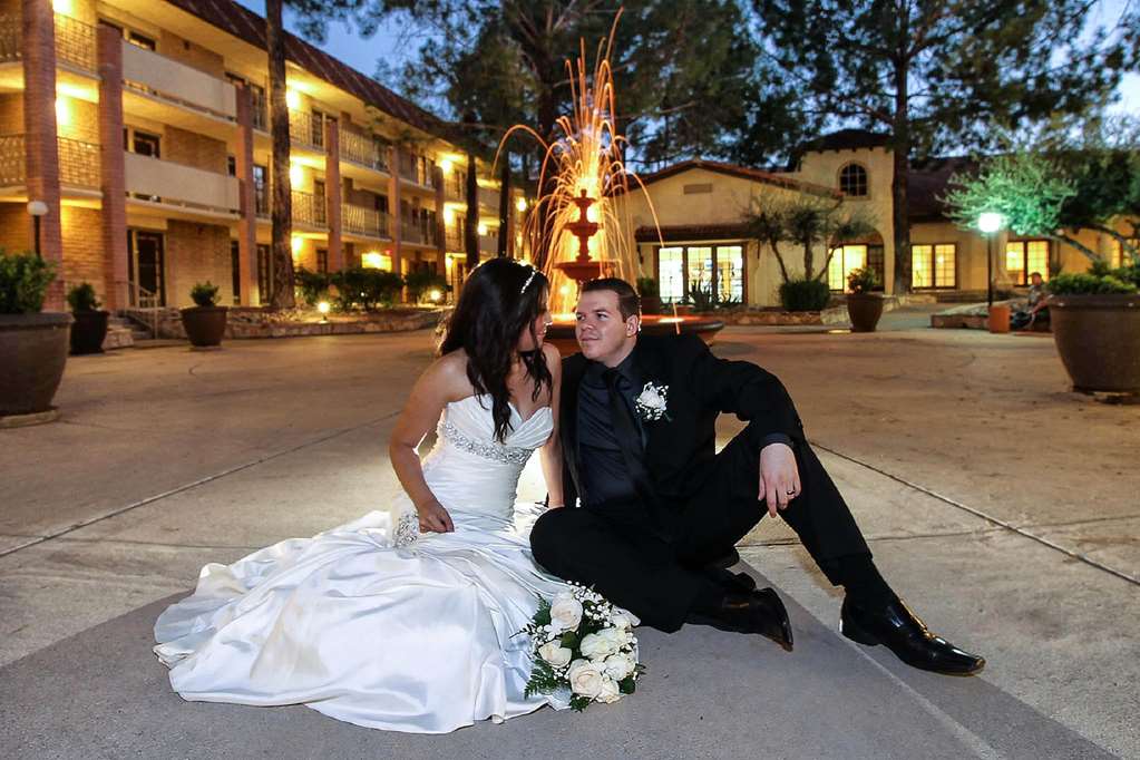 DoubleTree Suites by Hilton Hotel Tucson Airport photo 2