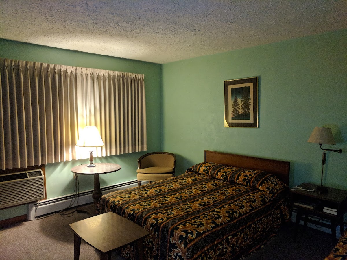 Downes Motel